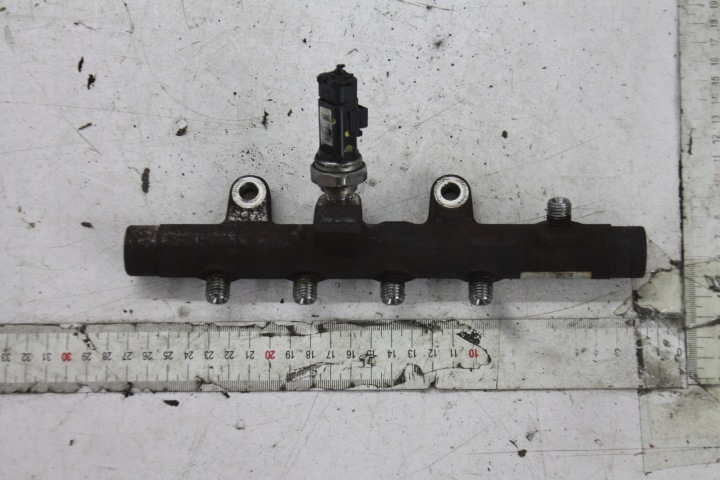KRAFTSTOFFVERTEILER EINSPRITZLEISTE H8200704217 JUKE 1.5 DCI 10-19