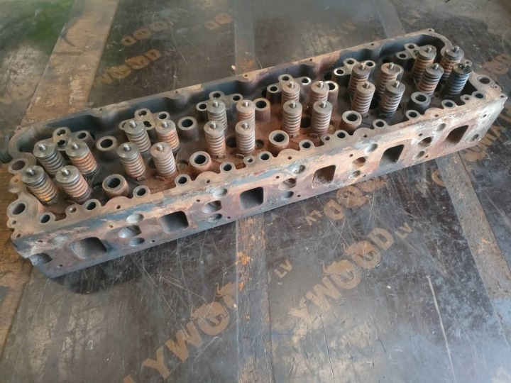 TESTATA RENAULT PREMIUM 420