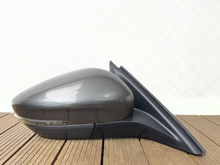 FORD FOCUS MK4 18-22 SPECCHIETTO RETROVISORE Destro 8-PIN colore ND MAGNETIC GREY OE
