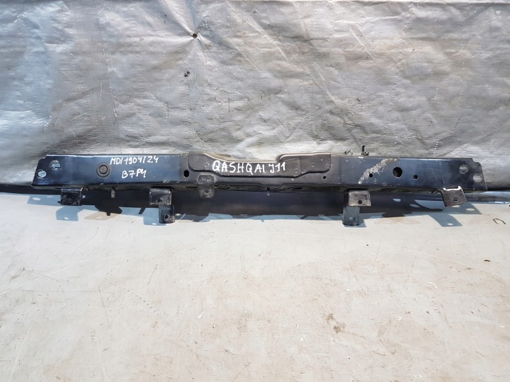 NISSAN QASHQAI J11 GORA öv, szíj vorne träger