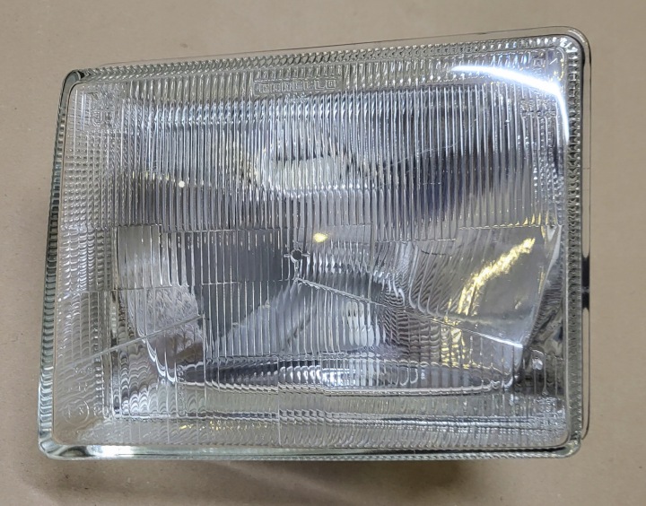 Licht REFLEKTOR vorne links FIAT UNO und 84'-91' CARELLO FIORINO H4 neu