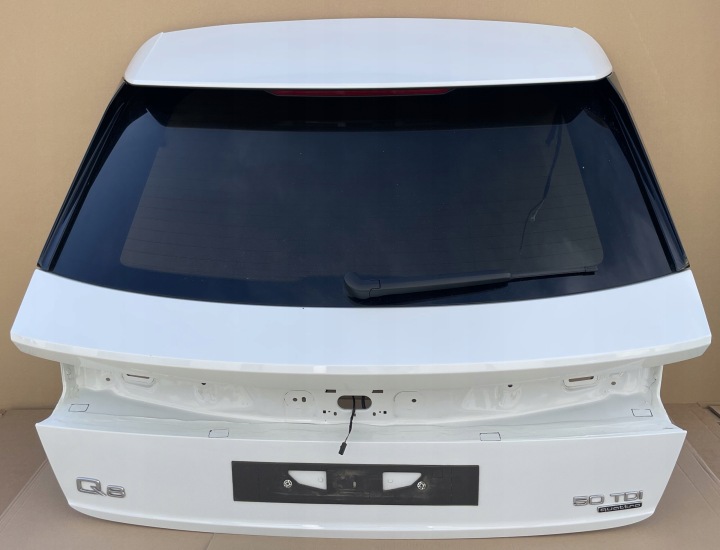heckklappe kofferraumdeckel AUDI Q8 W Farbe LS9R Original ohne MALOWANIA wie neu