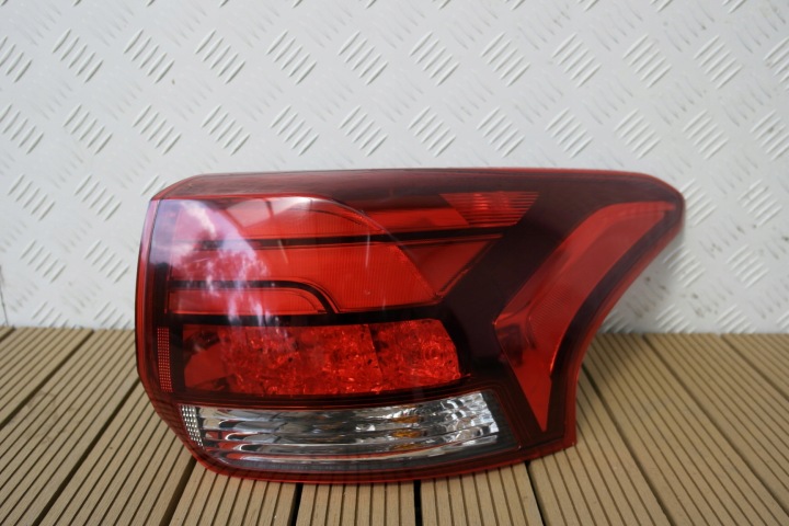 MITSUBISHI OUTLANDER III LIFT 16-20 light rear right W fender LED EUROPA