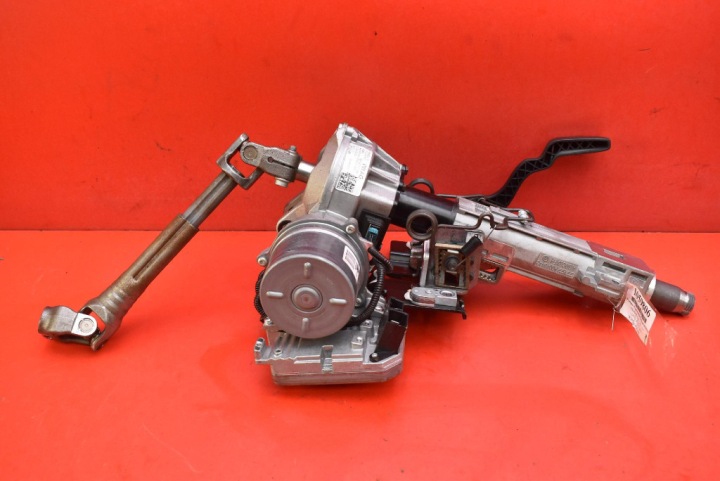 Pompa servosterzo volante 6C1423510BR SKODA RAPID 1.4 TDI 90 KM LIFT 17