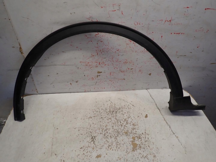 moulding of a fender left front FORD KUGA MK3 2019- LV4B-S16D239-A