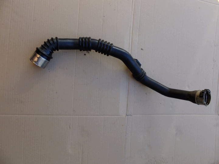 Conduit pieces tuyaux de l’air renault clio IV 1,5 dci 2017r