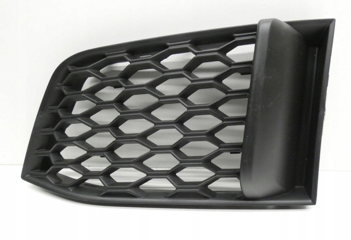 AUDI TT 8S0807681H mřížka nárazníku levá