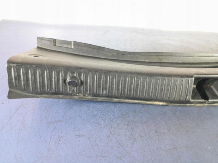 MERCEDES C W205 PROGRAMUL DE GARANȚIE SEDAN A2056908104 5