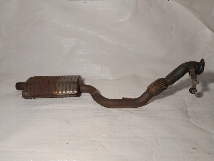 AUDI A4 B9 Berline Échappement TLUMIK Moyenne 8W0253211H 8W0118C