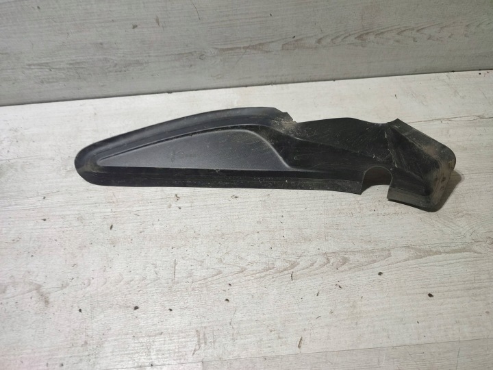 Peugeot 2008 II 2020 rear part side right cover below klape boot