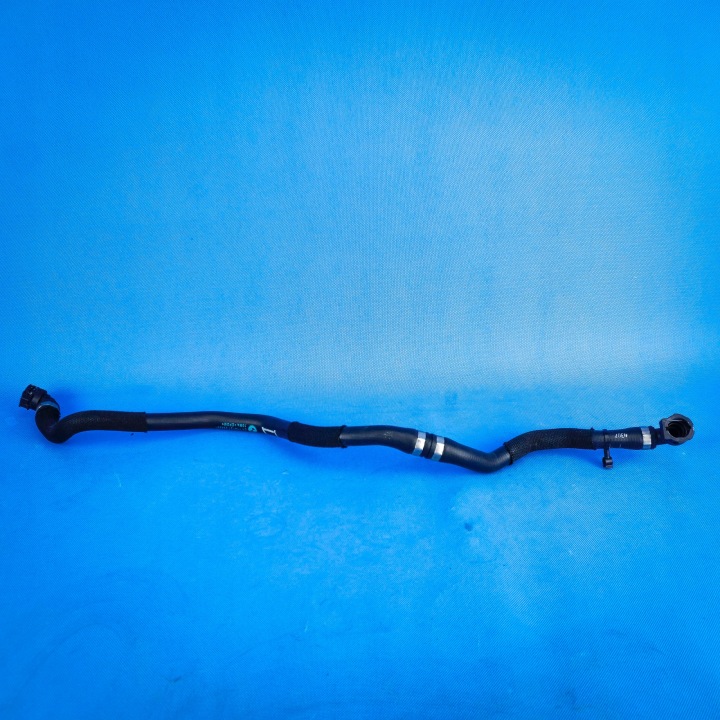 Schlauch Rohr des Wassers BMW X5 G05 LCI X6 G06 LCI xDrive30d 17128598057 8598057 9km
