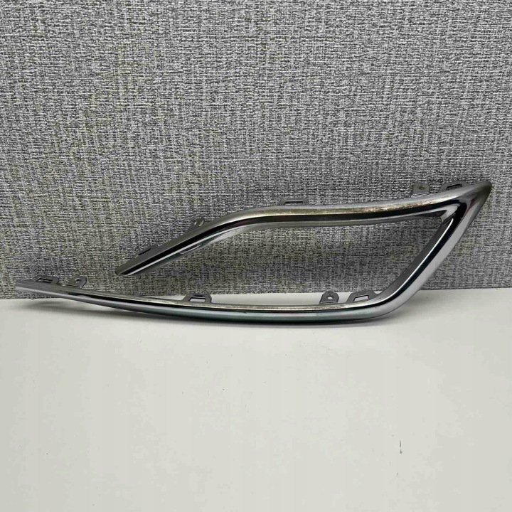 VW GOLF VIII lišta ZDEDRZAKA levý záď 5H6853331