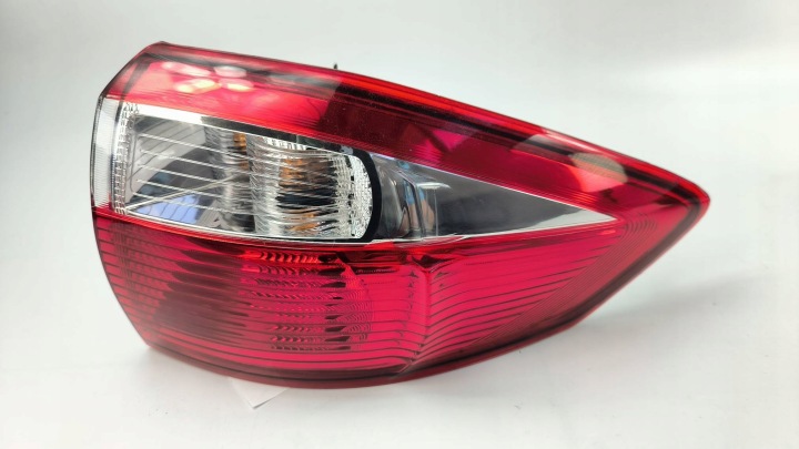 Feux phare Droit Arrière FORD C-MAX MK2 II