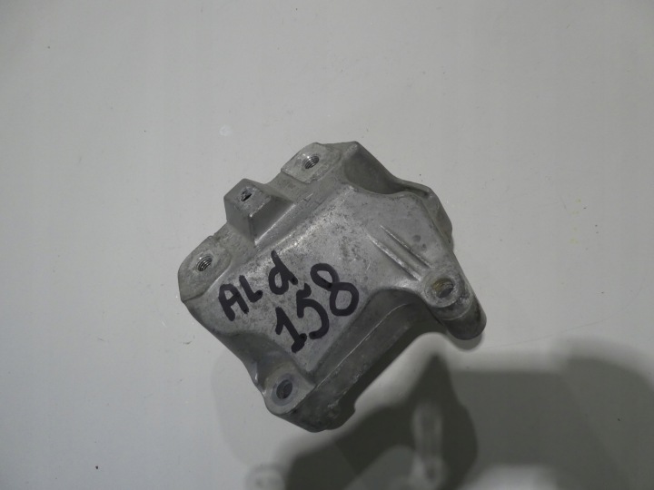 VW AUDI SEAT SKODA Getriebehalter getriebe 1K0199117AH
