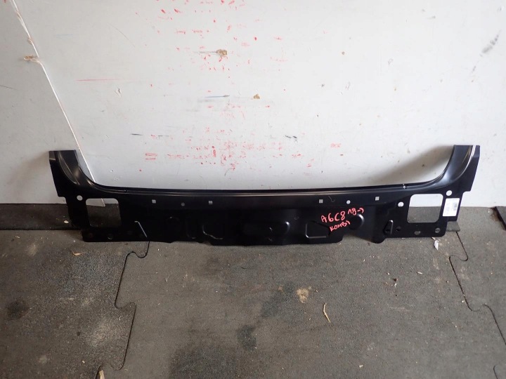 GURTEN HINTEN AUDI A6 C8 2018- 4K9813307