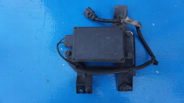 VOLVO V40 S60 V60 XC60 - RADAR SENSOR Z UCHWYTEM