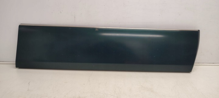 lista ajtó jobb eleje Mercedes W124 269