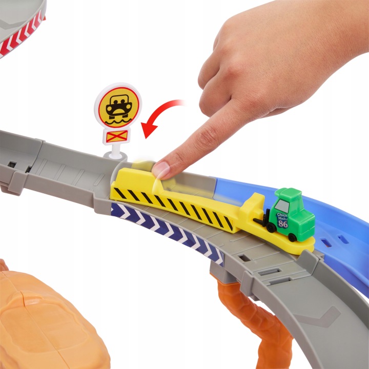 Трек Mattel Cars тачки дорога рятувальна перегони з перешкодами набір JFL57 — фото 4