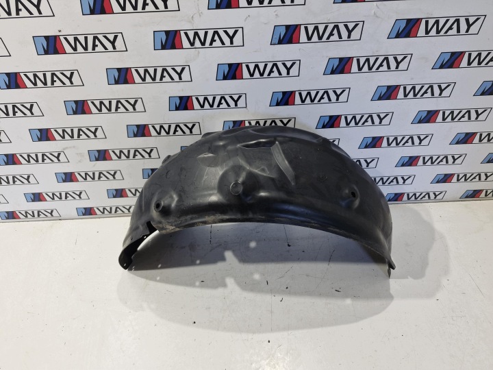 8054276 BMW F82 F83 mudguard rear part rear. right original