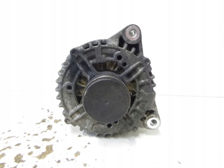 alternator Land Rover Freelander 2 Lift 2011 2.2D 0 121 715 024
