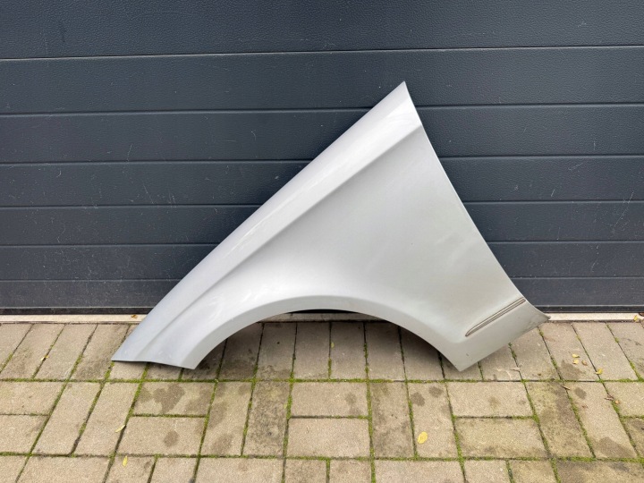 Mercedes Cls 218 fender left front front