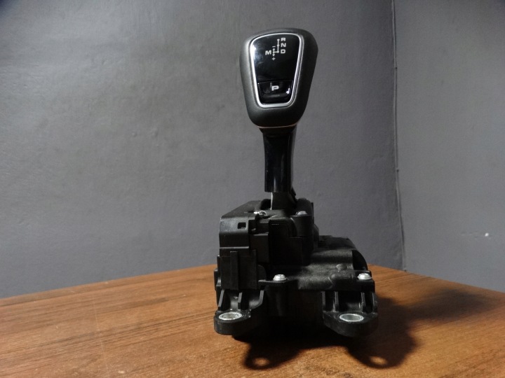 knob trim of the gear PORSCHE CAYENNE 9Y 1