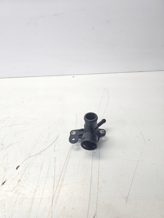 clutch of water TROJNIK AUDI A4 B8 A5 A6 06J121132G