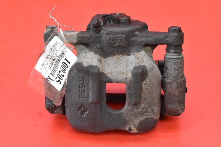 Bremssattel Bremse Sattel Brems- rechts vorne TOYOTA RAV-4 1 und 2.0 16V 129 KM 4X4 94-00