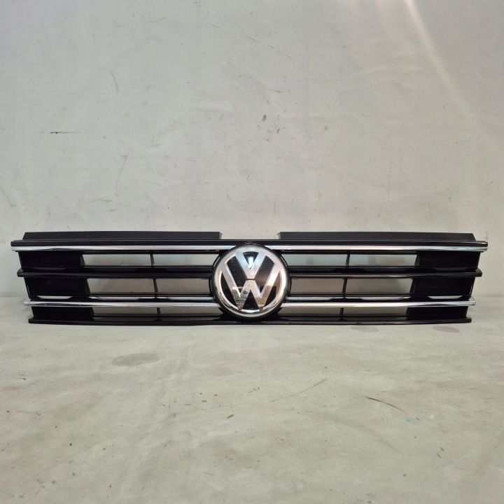 VW TIGUAN II 5NA R-LINE 16-> maska maska chladiče předek přední 5NA853653