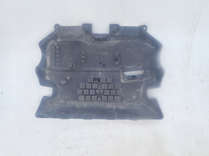 MERCEDES W205 GLC cover motor cover A205520600