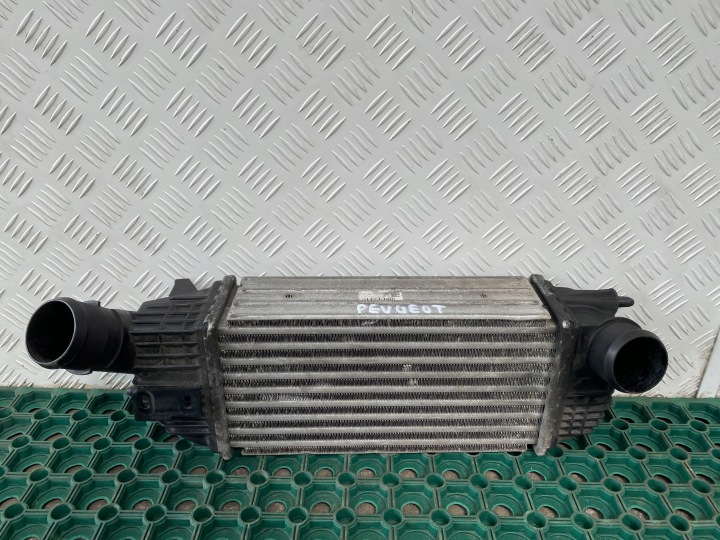 CITROEN C5 III 08-16 2.0 HDI INTERCOOLER Kühler 9683009680 OE