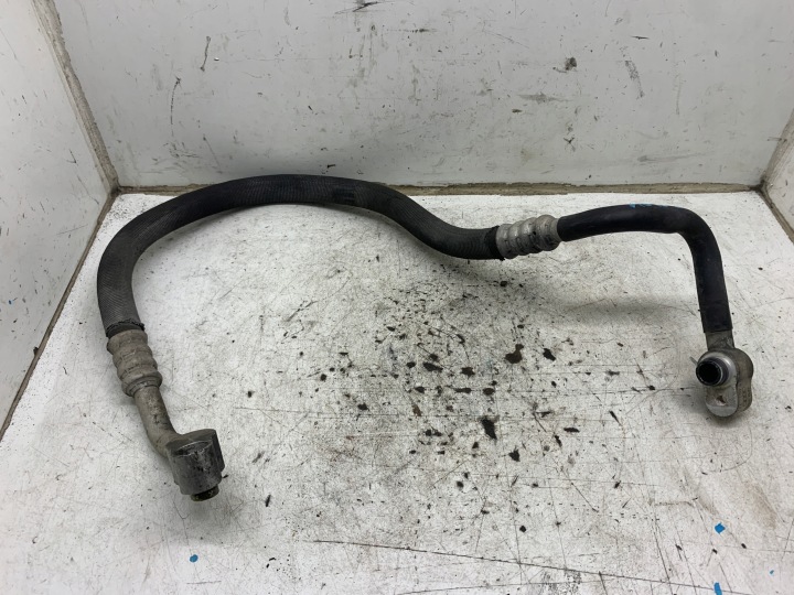 vedení hadice klimatizaci 4F0260701C AUDI A6 C6 LIFT (2004-2011) 2.0 TDI