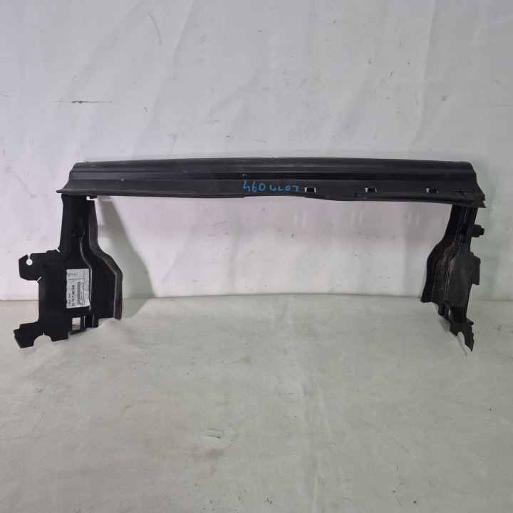 BMW 5 G30 G31 -> intake drain air steering wheel, lower 51747383846