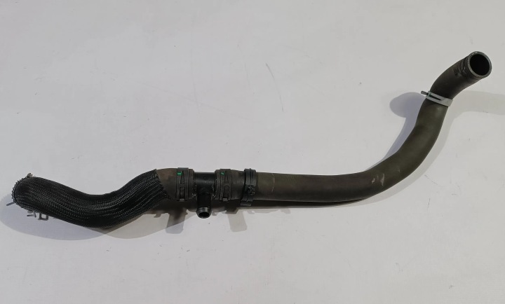 Tubazione tubo flessibile inferiore radiatore Chevrolet Camaro SS 6.2 v8 6 2016+