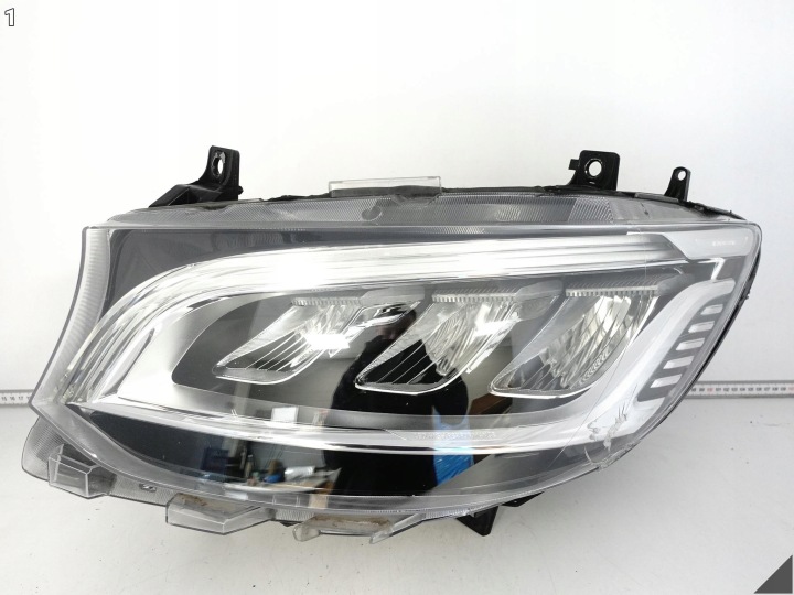 MERCEDES SPRINTER W910 W907 18-26 Licht FULL LED HIGH PERFORMANCE links