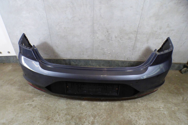 Hyundai Elantra VI Paraurti posteriore 86612-F2AF0 posteriore LAKIER YT3 st.BDB