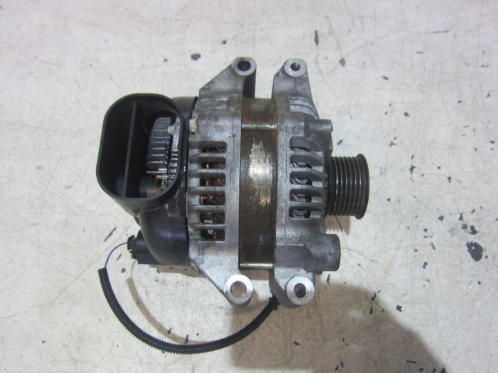 BMW F06 650I 4.4 N63 F10 F15 X5 Alternateur Moteur 12317606628 98KM 7606628