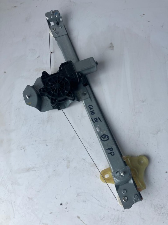 Mécanisme essuie glaces Droite Avant CLIO IV 807205569R