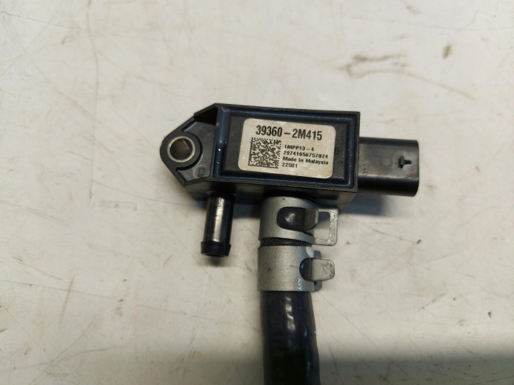 Hyundai Tucson IV sensor ROZNICY CISNIEN 39360-2M415