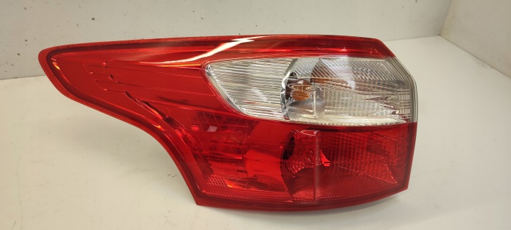 light left rear part europa BM5113405GF Ford Focus MK3 1,0 Ecoboost