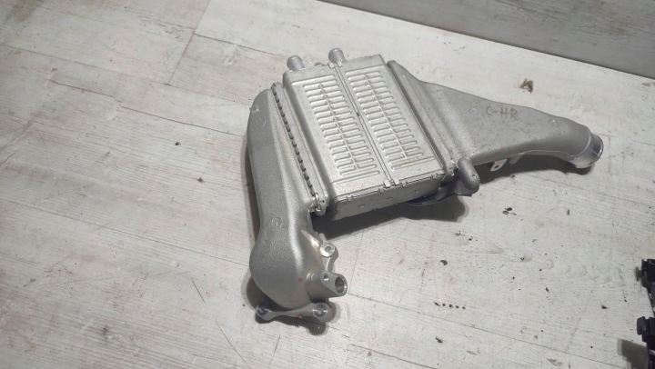 Toyota C-HR e 2019 Radiatore / Raffreddatore Dell’aria (radiatore intercooler )