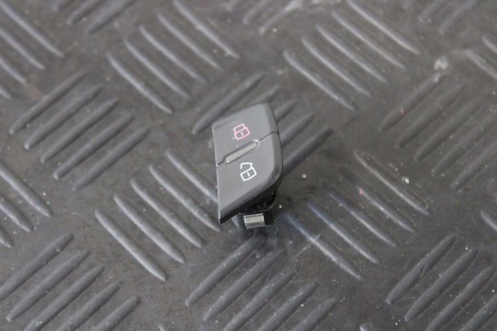 PULSANTE PER L’APERTURA DELLA SERRATURA PORTA PORTIERA AUDI A5 8T 8T0 COUPE