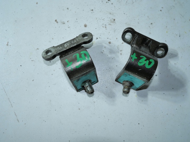 Scharnier heckklappe heck VW 5J0827301A