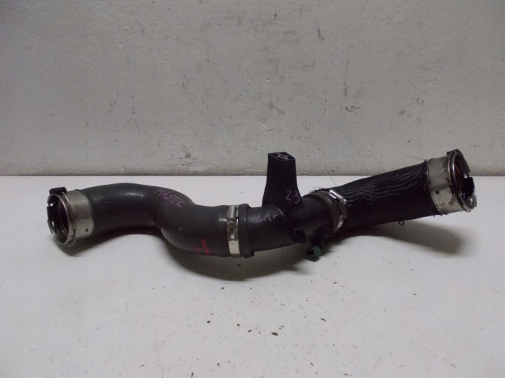RENAULT MASTER III LIFT IV 2,3 DCI Tuyau Tuyau flexible Inférieur INTEROOLER 144605647R