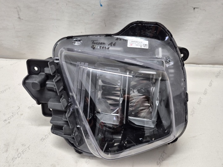 HYUNDAI TUCSON IV 20- light right front front FULL LED