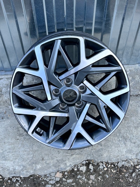 CERCHIO RUOTA CERCHIO di alluminio HYUNDAI KONA 18” 7,5J ET50 NR.025