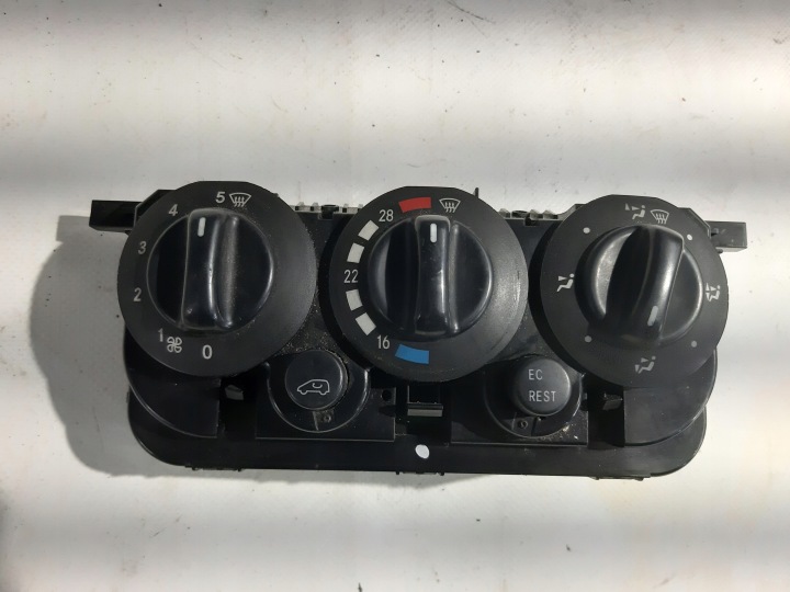 MERCEDES VANEO W414 PANEL air conditioning devices of the air conditioning A4144460228