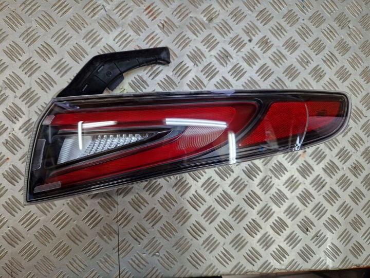 Feux phare Arrière Droit NAROZNA LED ALFA ROMEO GIULIA LIFT 2020R->