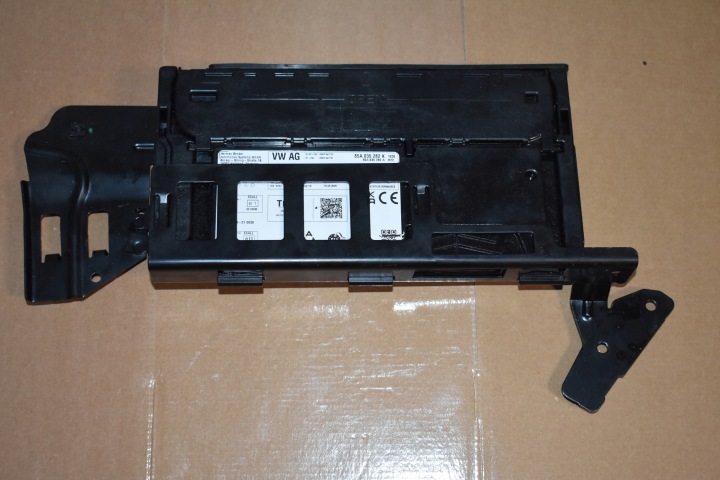 IDEALNY modulo TELEMATIC AUDI 1