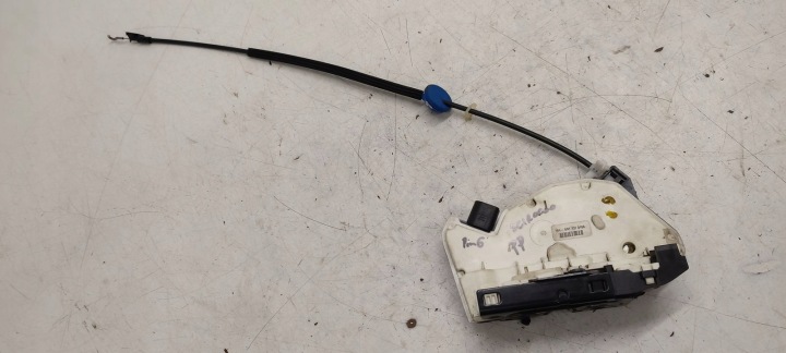 de la Serrure Portière Avant Avant Droite VW Scirocco 2,0 TFSI